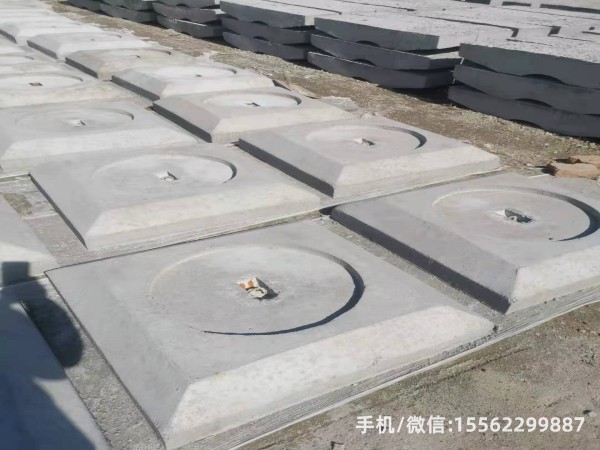 新政镇1400×1400混凝土电杆底盘